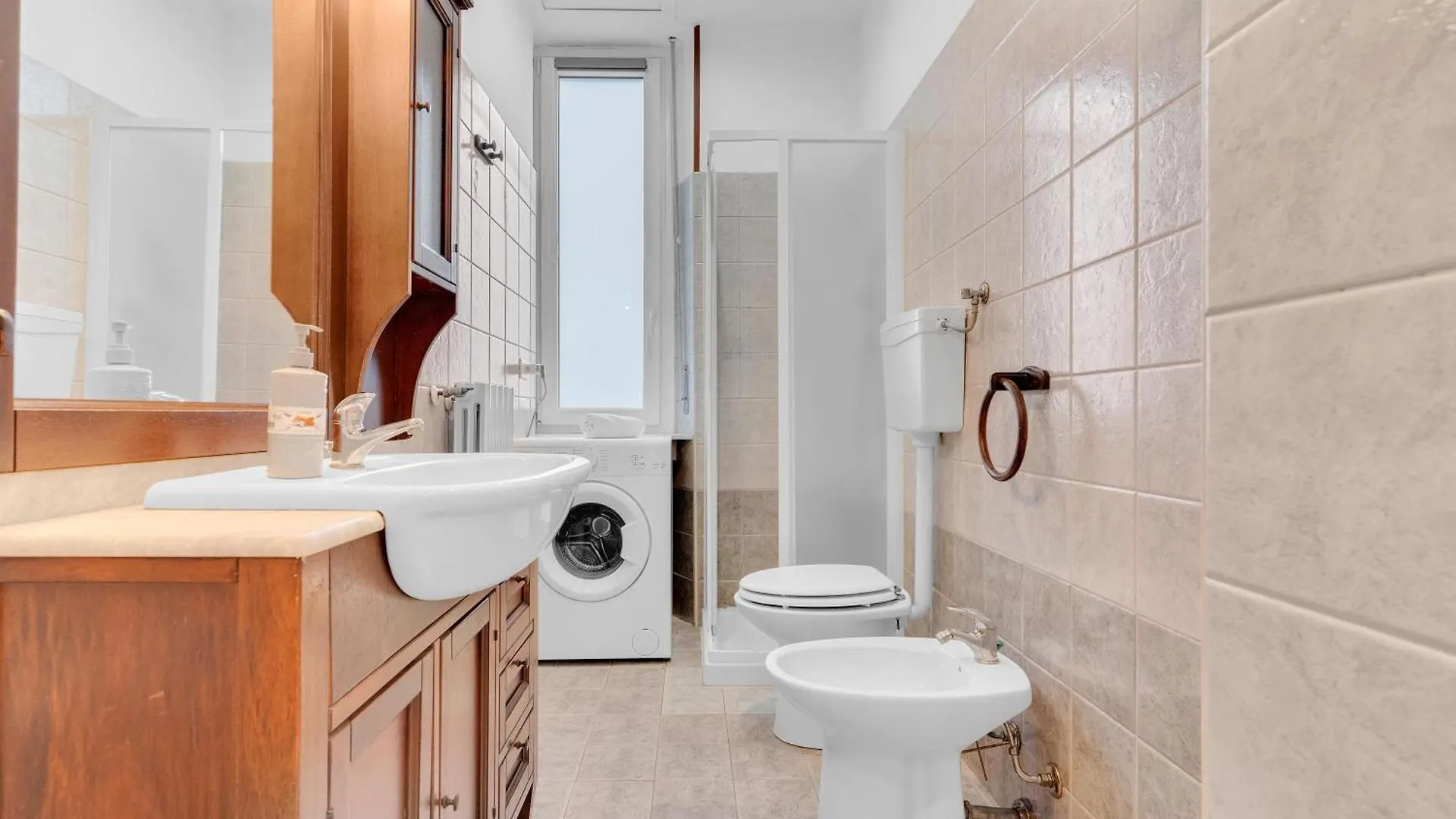 Appartamento Fute182 -Bicocca- Easy House Milano
